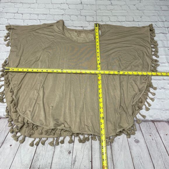 NWT Chico's Women Poncho Blouse Top Shirt Size 2 Beige Rayon Blend B361 -28 - Picture 2 of 16